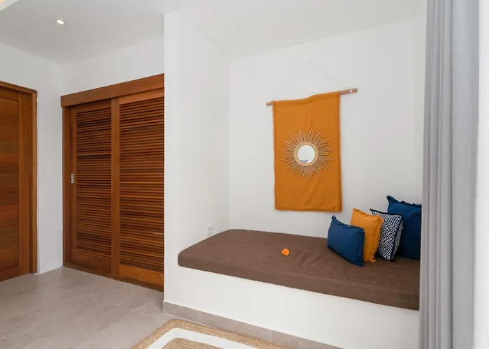 Palikua - Luxury 2br In Nyanyi Next To Luna Club チャングー
