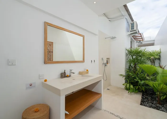 Palikua - Luxury 2br In Nyanyi Next To Luna Club チャングー